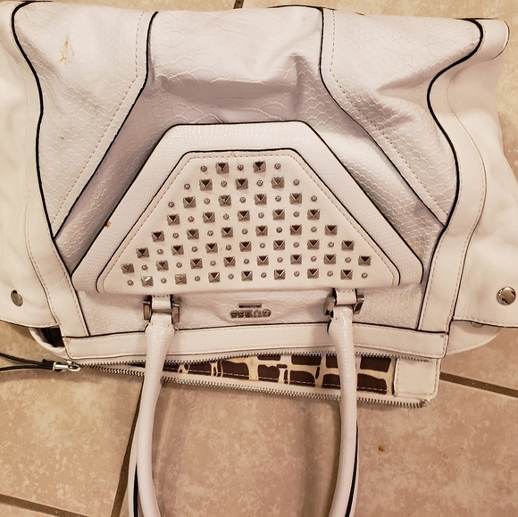 Guess purse - Picture 2 of 4